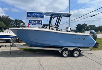 2026 Robalo R232 Explorer Steel Blue Boat